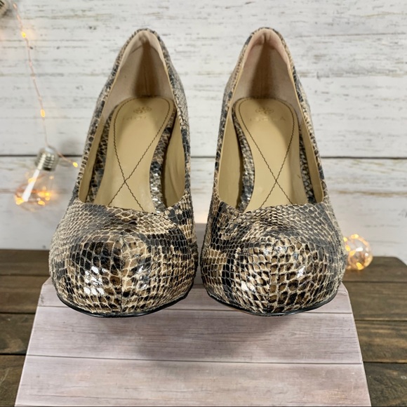 ISOLÁ Cagney Sand Snakeskin Print Platform Heels - Picture 7 of 14